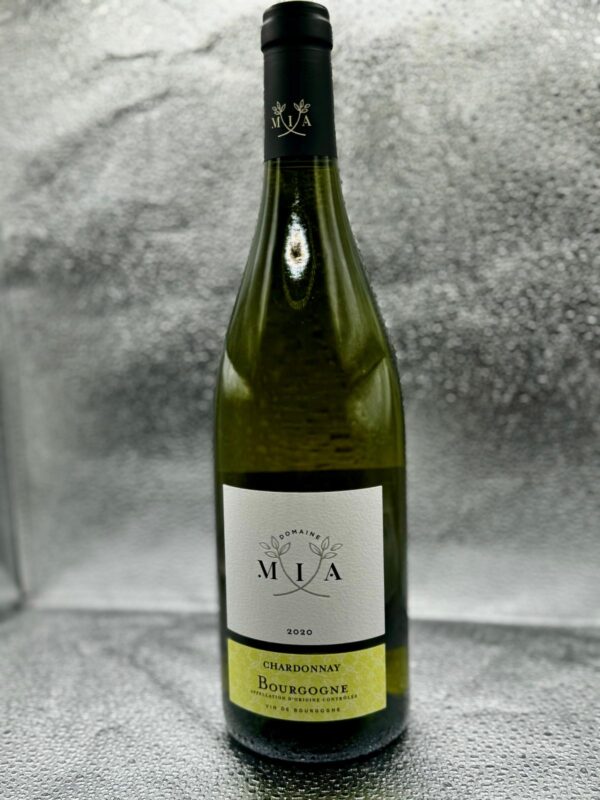 DOMAINE MIA BOURGOGNE . 12,5% . 2020 . FRANCIA . (83) .